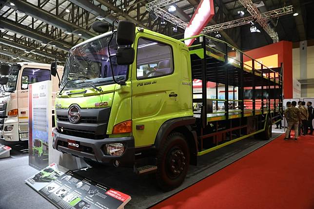 Hino Ranger FG 235 JU,Truk Tangguh Yang Dibekali Teknologi Modern