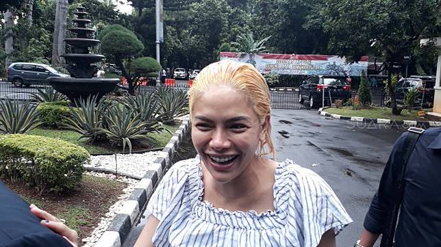 Wow, Nama Nikirta Mirzani Masuk dalam Soal Ujian Sekolah Internasional
