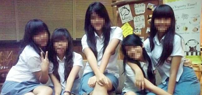 6 Hal yang Bikin Anak SMA Jaman Sekarang Nyaris Gak Ada Bedanya Sama Anak Kuliahan