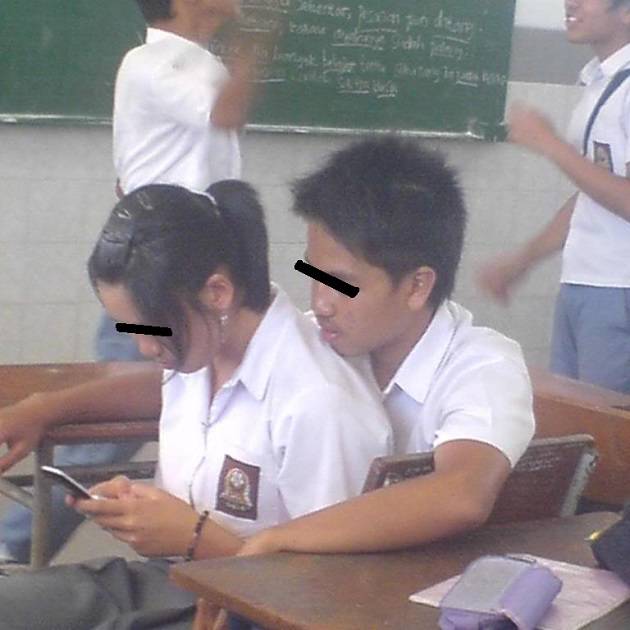 6 Hal yang Bikin Anak SMA Jaman Sekarang Nyaris Gak Ada Bedanya Sama Anak Kuliahan