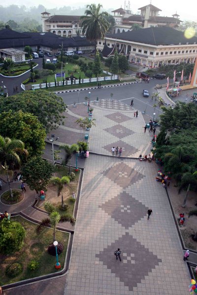 23 Objek Wisata Sumatera Barat