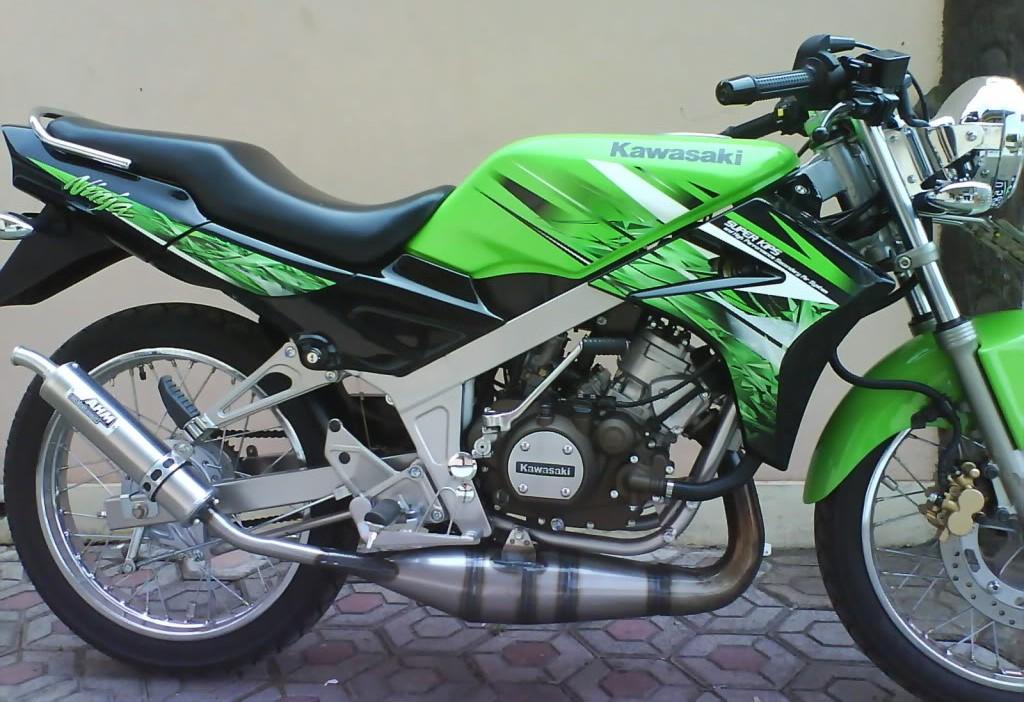 Dari Bunyinya, 100 meter sebelum melintas kita sudah bisa nebak itu motor/mobil apa