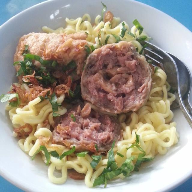 Aneka Isian Bakso yang Tak Terpikirkan Sebelumnya