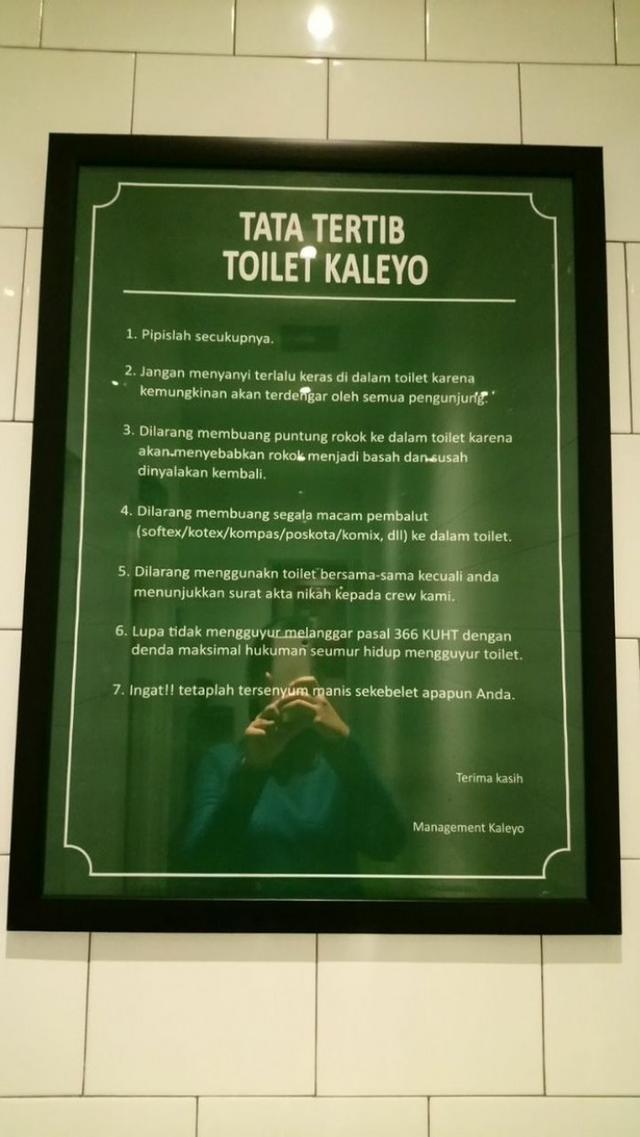 4 Tata Tertib Toilet yang Cuma Ada di Indonesia, Sumpah Ngakak
