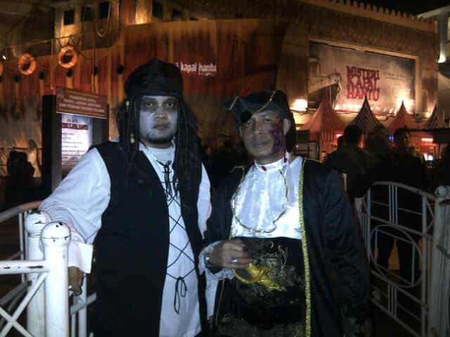 Ada Misteri Kapal Hantu di La Piazza, Berani Uji Nyali?