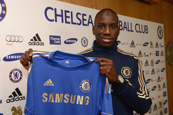 cobham-training-centre---chelsea-fans-lounge-----part-10