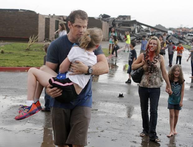 Diterjang Tornado Besar, Oklahoma Luluh Lantak