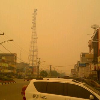 Kota Dumai Diselimuti Kabut Asap