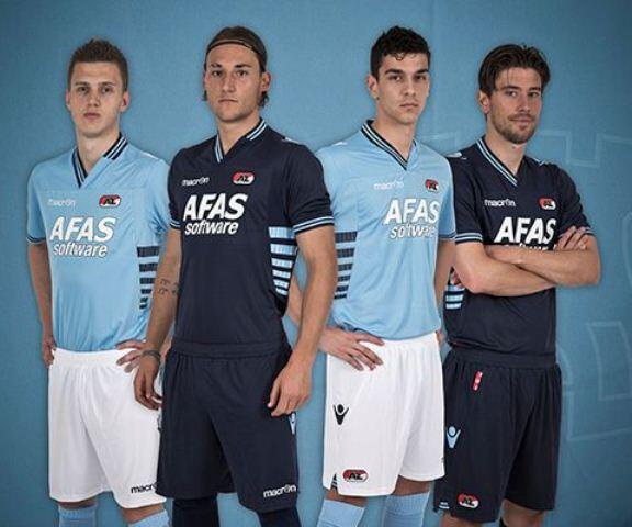 Parade Jersey Bola Musim 2013/2014