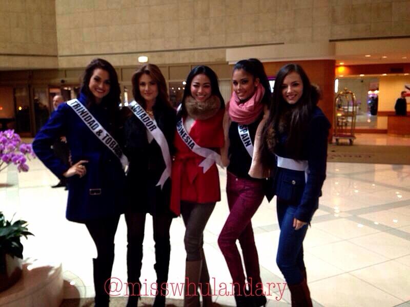 ganas-fotonya-whulandary-siap-berbikini-di-miss-universe-2013