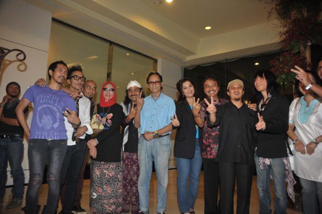 &#91;foto&#93; KONSER 30 TAHUN SLANK GAK ADA MATINYA