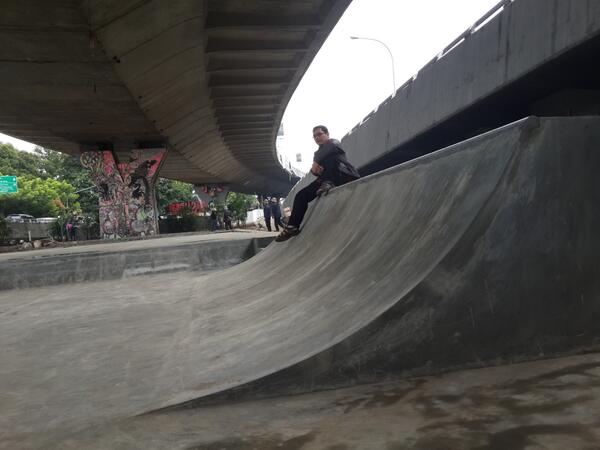 Ada Yang Baru Di Kota Bandung (Taman Jomblo, BandRoS dsb)