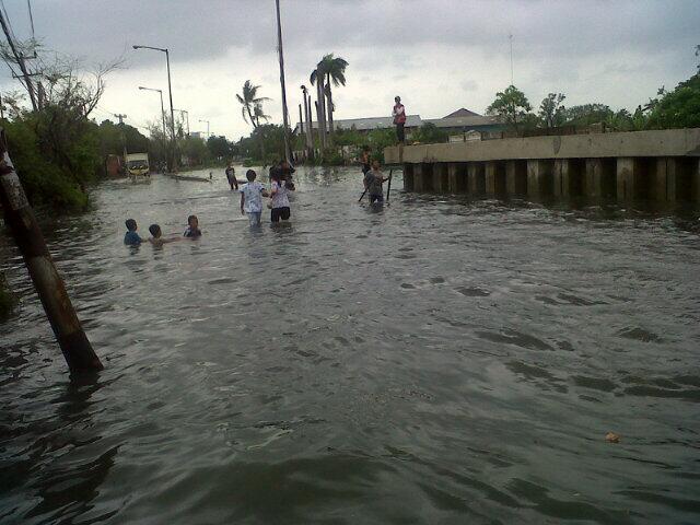 &#91; Info + PIC &#93; Banjir &amp; Genangan Air di Jakarta &amp; Sekitarnya , 17 Januari 2014