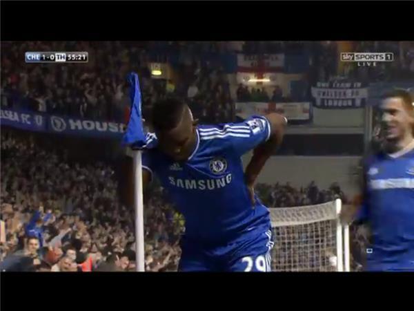 cobham-training-centre---chelsea-fans-lounge-----part-19