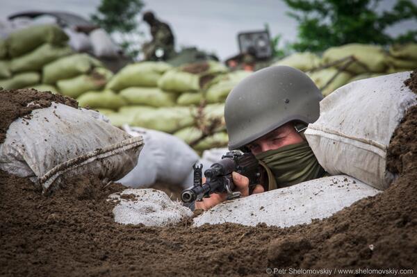 pertempuran-sengit-memperebutkan-bandara-udara-ukraina-50-tentara-russia-tewas