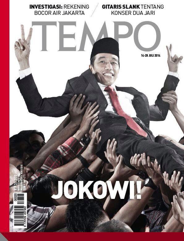 OMG presiden yang merangkul - Crowd surfing Jokowi dengan awak media