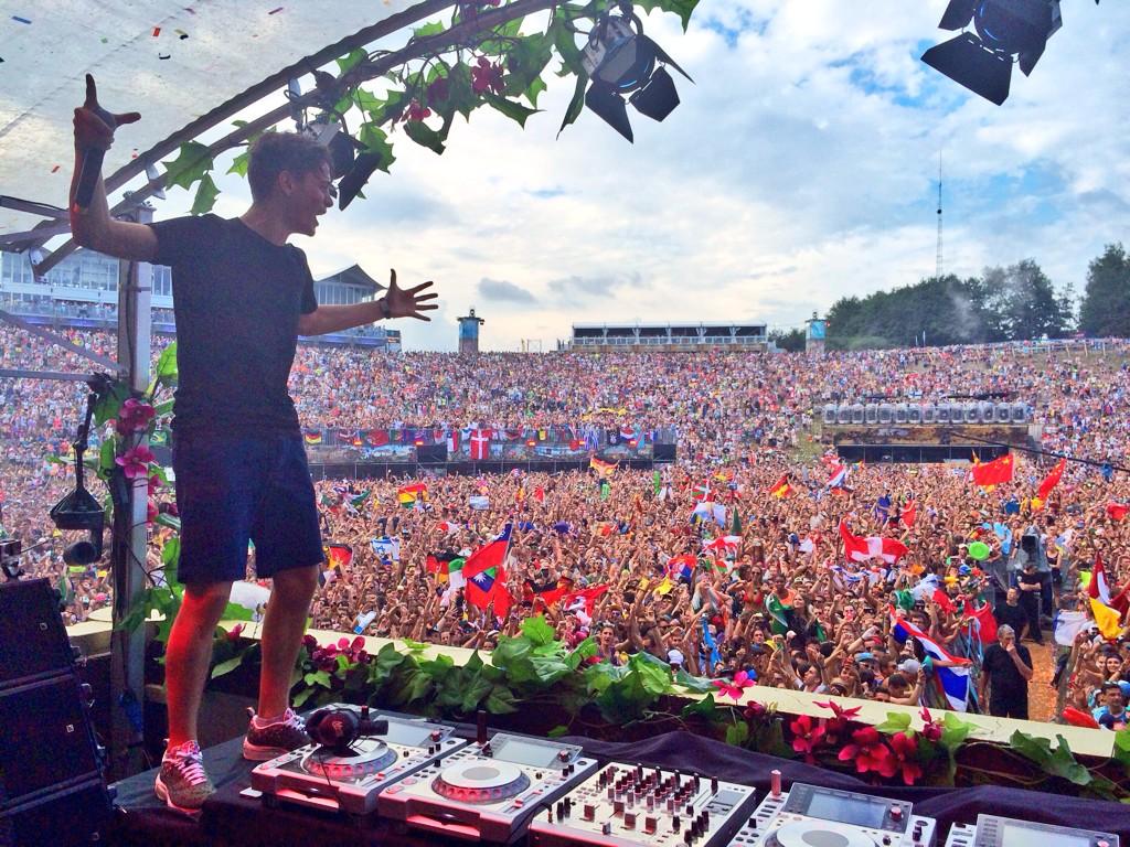 Tomorrowland festival musik EDM terbesar di dunia