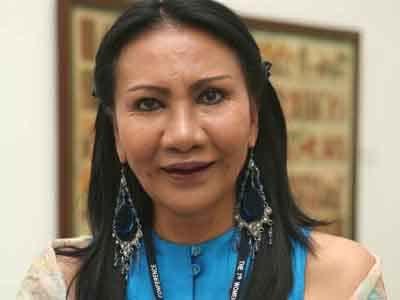 Ratna Sarumpaet Sebenarnya Pantas Menjadi Cagub DKI, Tapi...