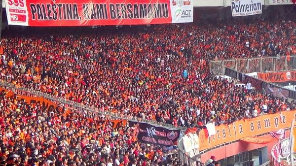 SELAMAT ULANG TAHUN PERSIJA JAKARTA #gra86lory