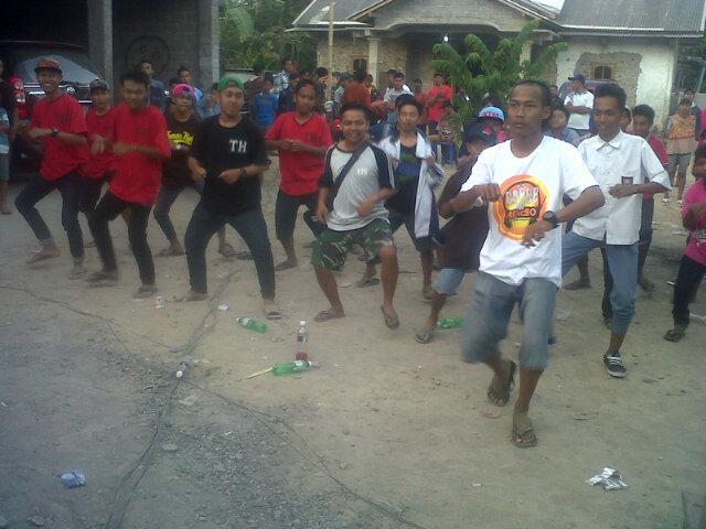 Sudah Bukan Jamannya Lagi Joget Dangdut Rusuh Gan.