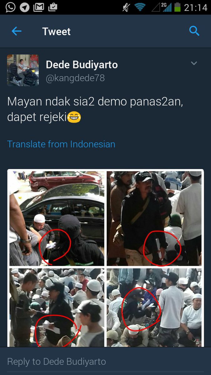bermaksud-fanatik-spanduk-ini-jadi-bahan-guyonan-netizen