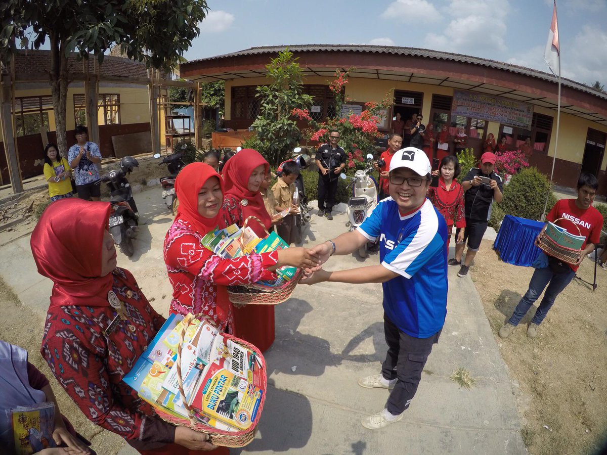 cap-tangan-untuk-generasi-penerus-bangsa
