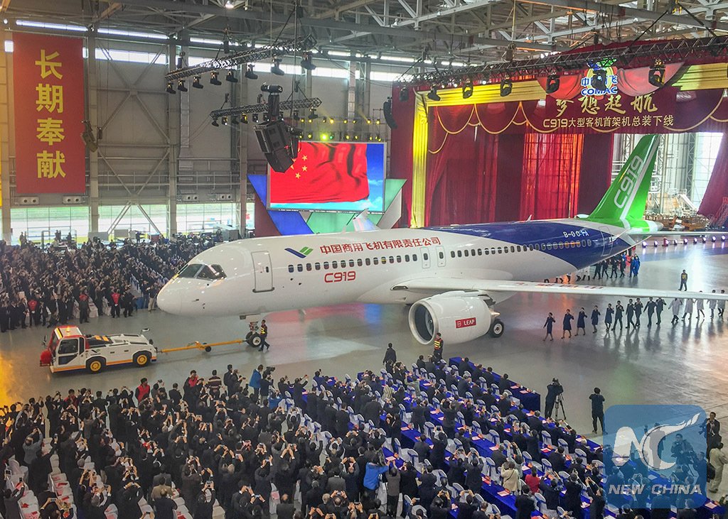 &quot;OMG&quot;..China arrives in 'big jet club' with homegrown passenger plane 
