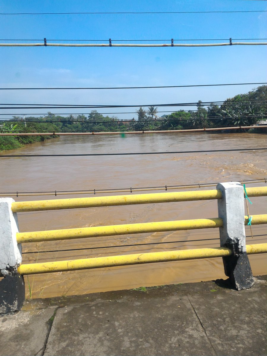 BREAKING NEWS: Banjir Parah Landa Kabupaten Bandung !