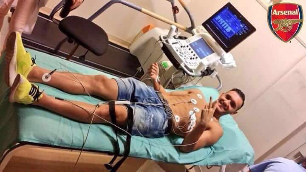 akfc--arsenal-kaskus-fans-club-season-2016-2017--victoria-concordia-crescit