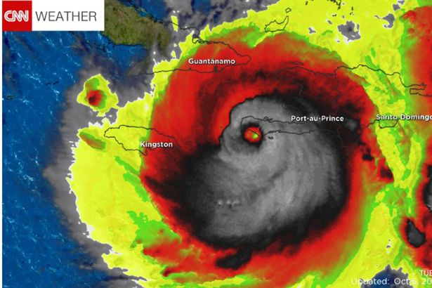 muncul-penampakan-tengkorak-di-langit-ribuan-penerbangan-di-florida-dibatalkan