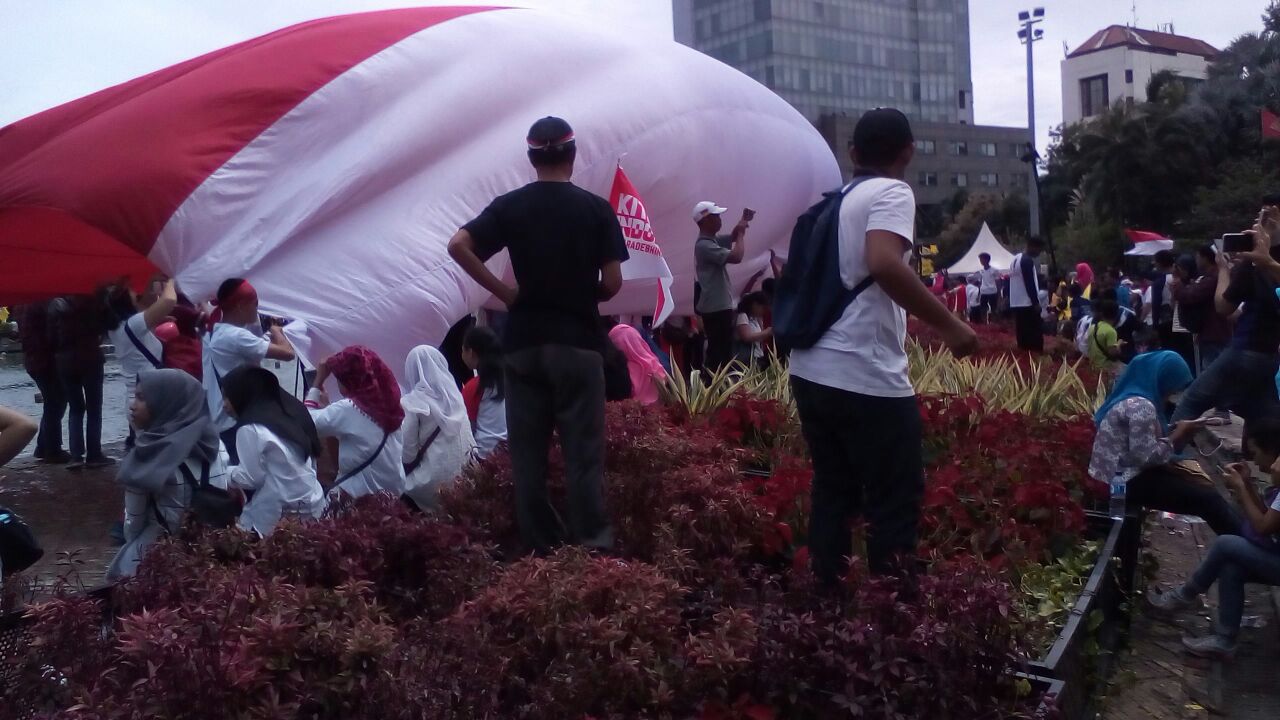 Aksi 412 Kelar, Sampah 44 Ton