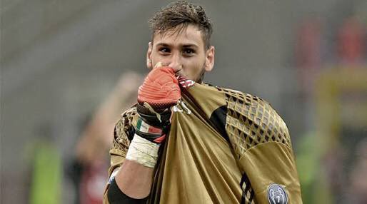 irossoneri-2016922017-we-ve-got-the-devil-in-us--grazieberlusconi---part-1