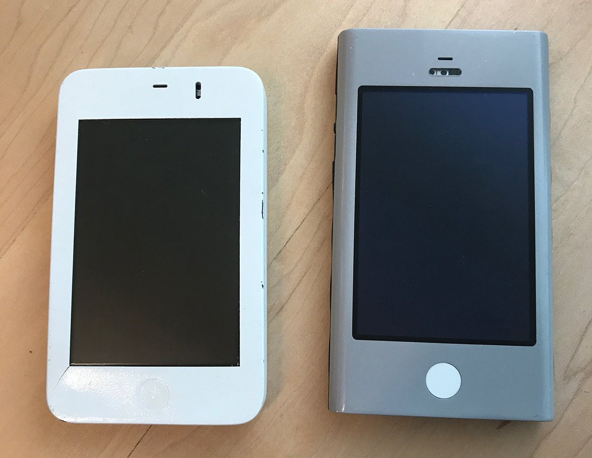 Keren, Inilah tampilan iPhone pertama dan juga iPhone terbaru gan.