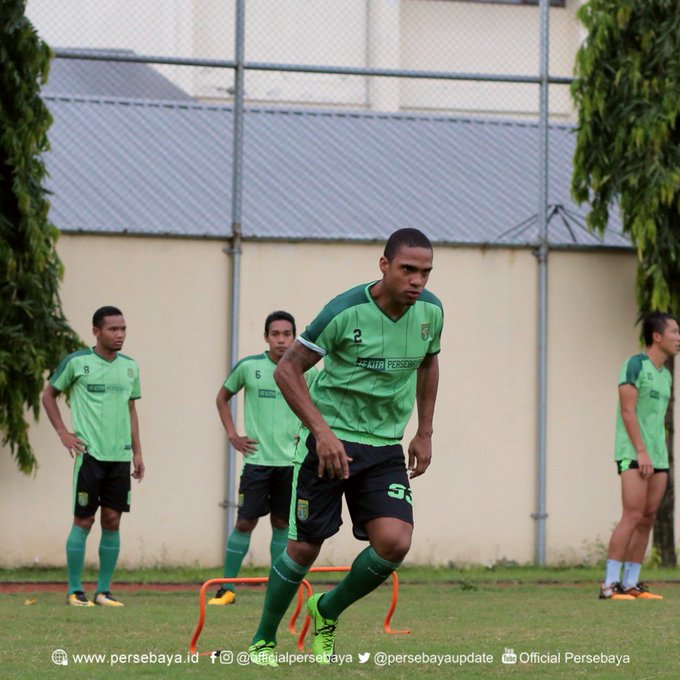 persebaya-surabaya-2017-2018-is-back