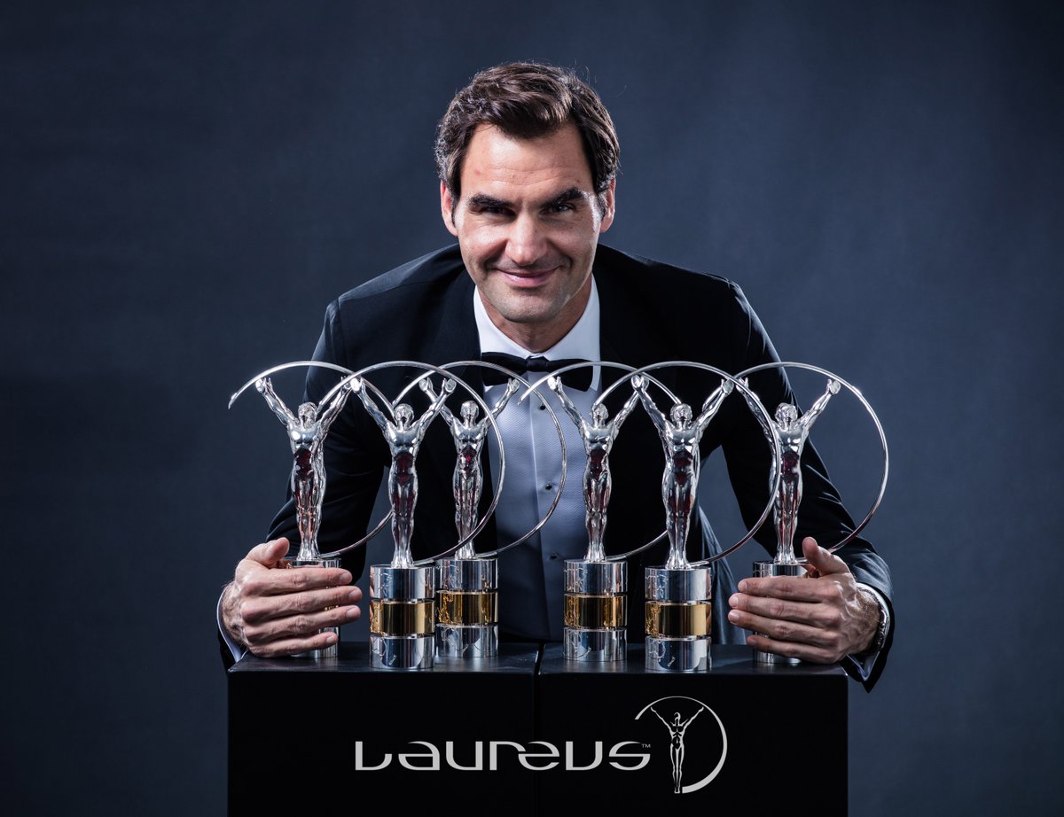 Kalahkan Ronaldo dan Hamilton, Federer Raih Laureus Award 2018