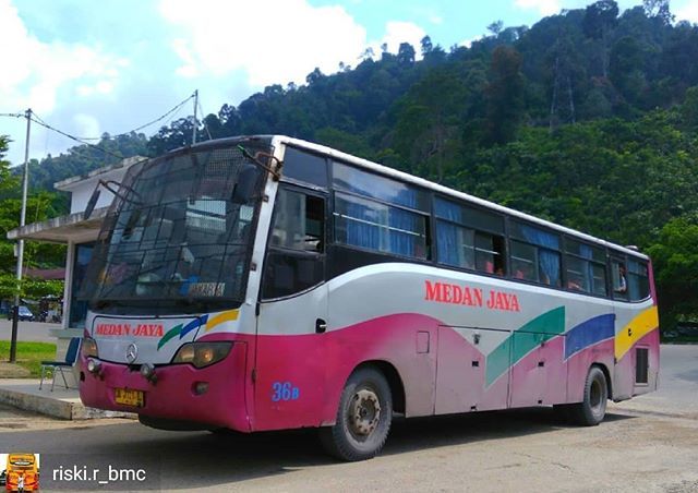 Kisah "Si Peluru Dari Medan",Salah Satu Bus Tercepat Dilintas Sumatera