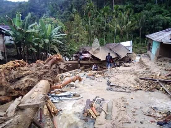 Bencana Lagi, Pak Jokowi! Banjir Bandang, 20 Orang Meninggal di Sumut & Sumbar ...