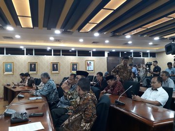 50 Orang Anggota Fraksi PKS (100%) Tandatangani Pansus Jiwasraya