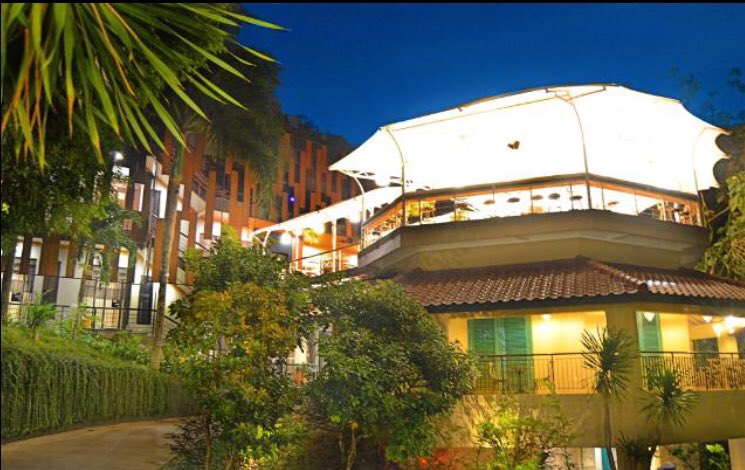 Rekomendasi Hotel/Villa/Resort Instagramable di Bogor ! 