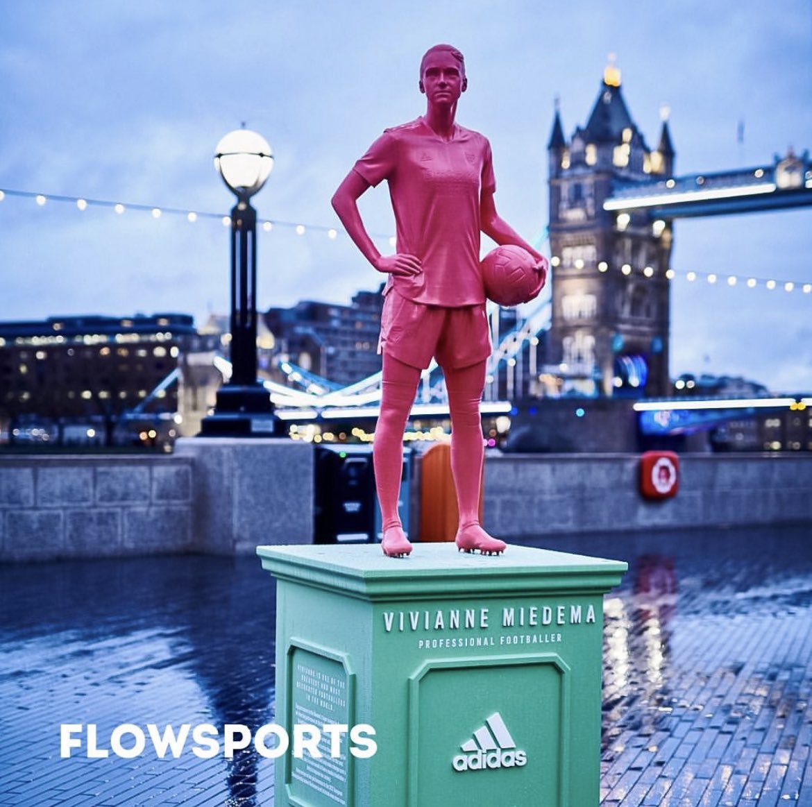 akfc-arsenal-kaskus-fans-club-2021-2022--victoria-concordia-crescit