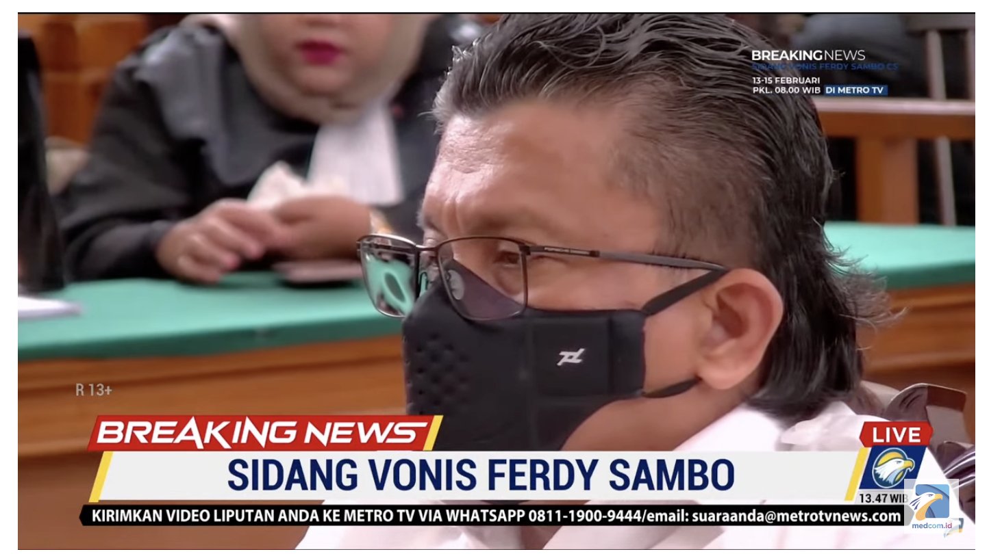 divonis-mati-ferdy-sambo-bergaya-mulet-saat-sidang