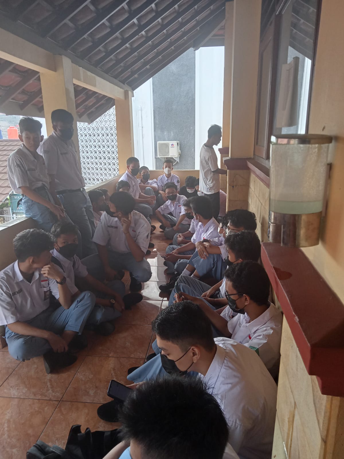 SMAN 2 Depok Diduga Larang Siswa Rohani Kristen