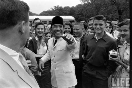 Foto Original Sang Penyambung Lidah Rakyat, Bung Karno.