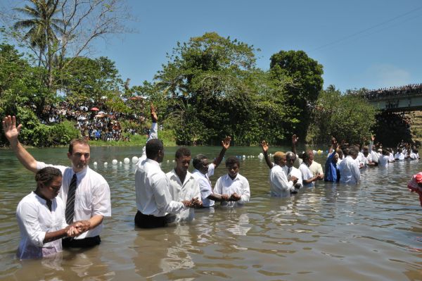 Pendeta Tewas Diserang Buaya Saat Melaksanakan Ritual Baptis