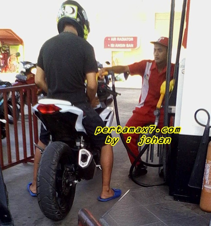 siap-siap-bulan-depan-pertamina-mulai-hapus-bensin-premium-di-spbu