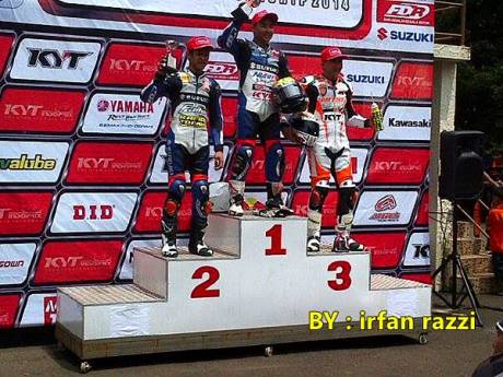 (bocor alus) Rafid Topan Satria F posisi 2, Hendra R New Vixion posisi 3