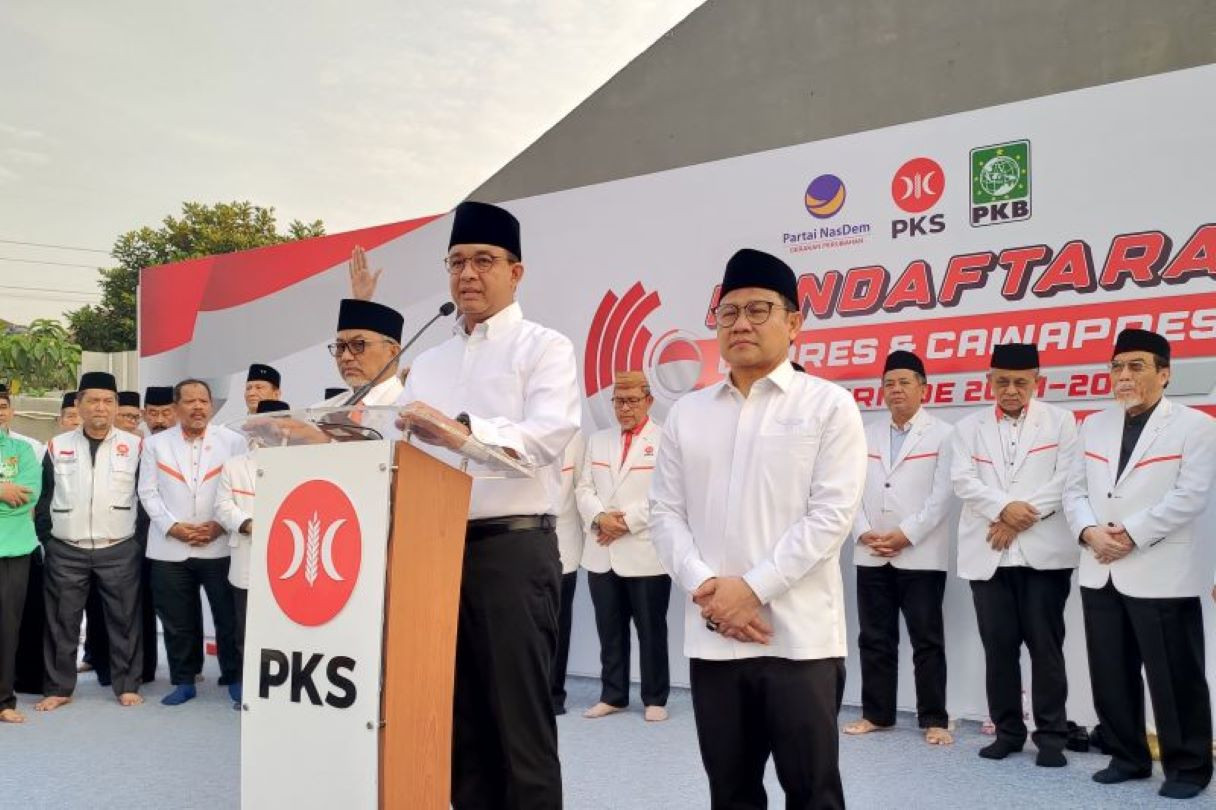 Ganjar-Mahfud MD Sangat Kuat, Prabowo Tak Banyak Pilihan