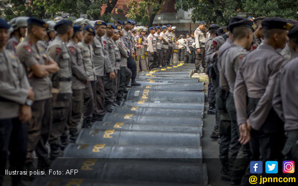 Polisi tak Sengaja Tembak Anggota TNI Saat Pengamanan 299