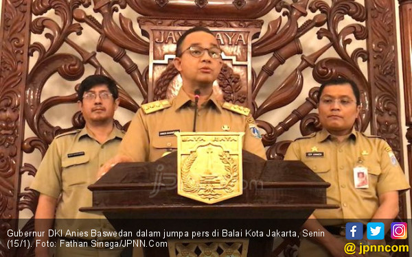 Warga Miskin Jakarta Terus Bertambah, Anies Bilang Begini