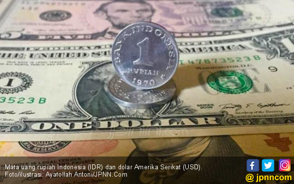 Halo, Pak Jokowi dan Bu Sri! 1 Dolar Nyaris Rp 15.200 Loo ...